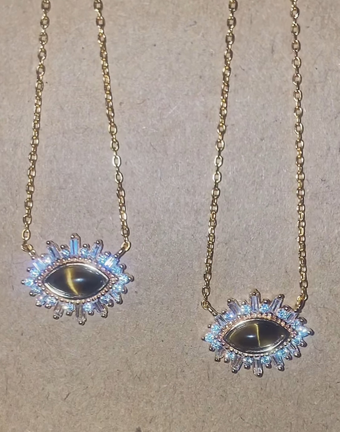 Tigerauge mit Brillianten